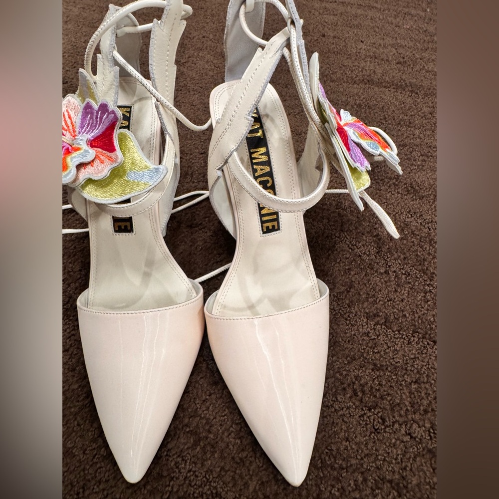 Kat Maconie size 40 (9usa) cream white block  heels